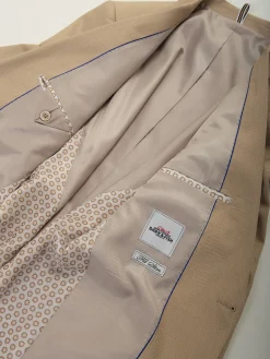 Blazer bege com micro padrão