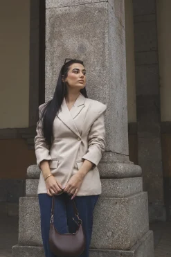 Blazer bege estruturado