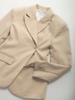 Blazer bege estruturado