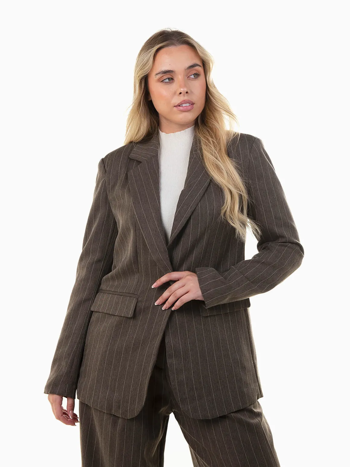 Blazer com riscas diplomáticas