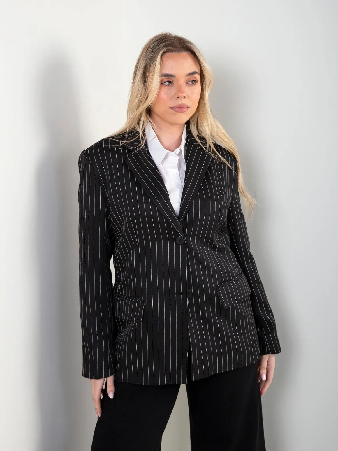 Blazer com riscas diplomáticas