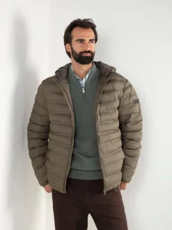 Blusão impermeável acolchoado com capuz