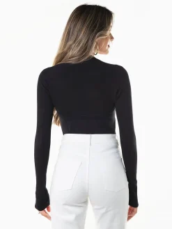 Bolero de malha curto