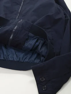 Bomber azul marinho em sarja