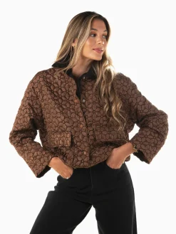 Bomber com textura floral