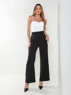 Calças alfaiataria com bolsos