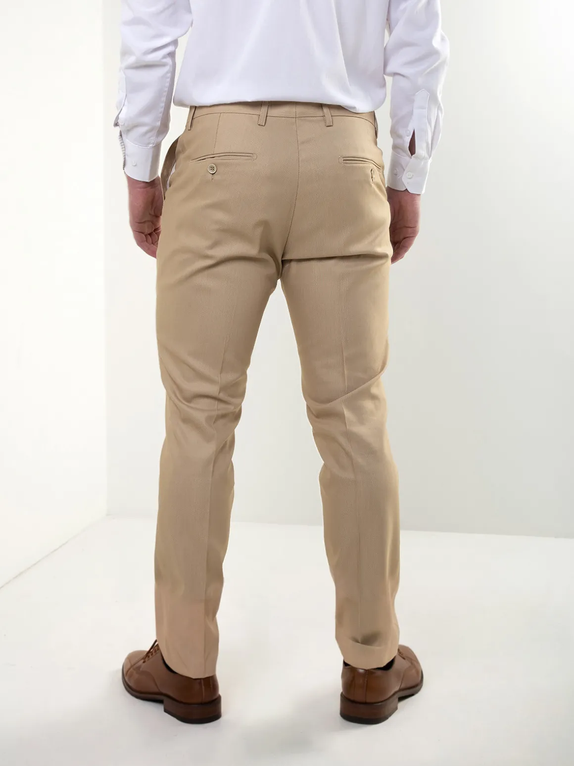 Calças chino bege com micro padrão