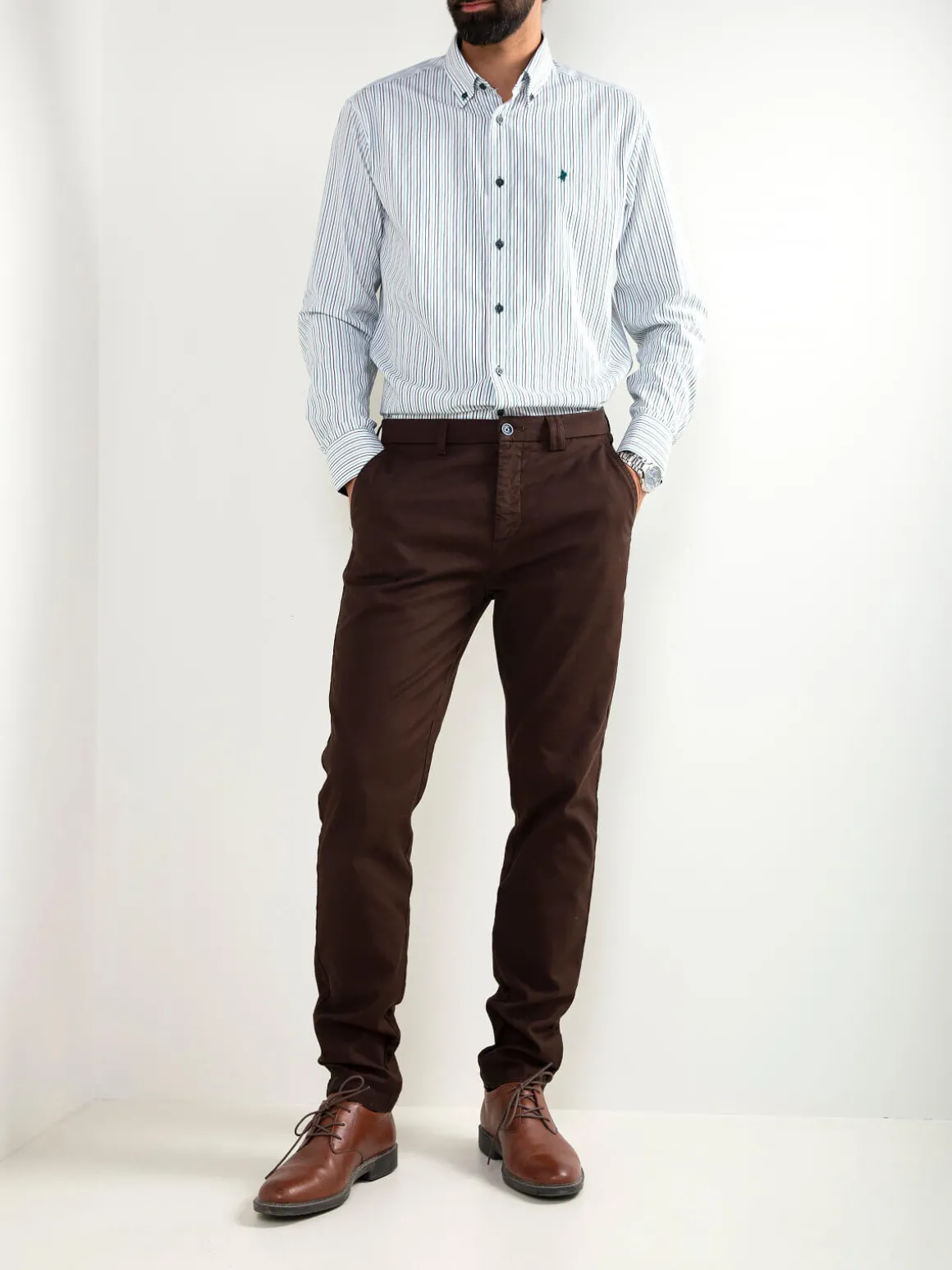 Calças chino estruturadas