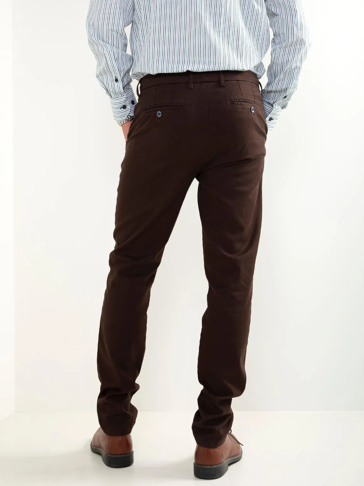 Calças chino estruturadas