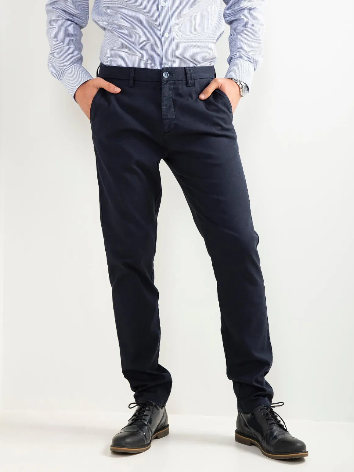 Calças chino estruturadas