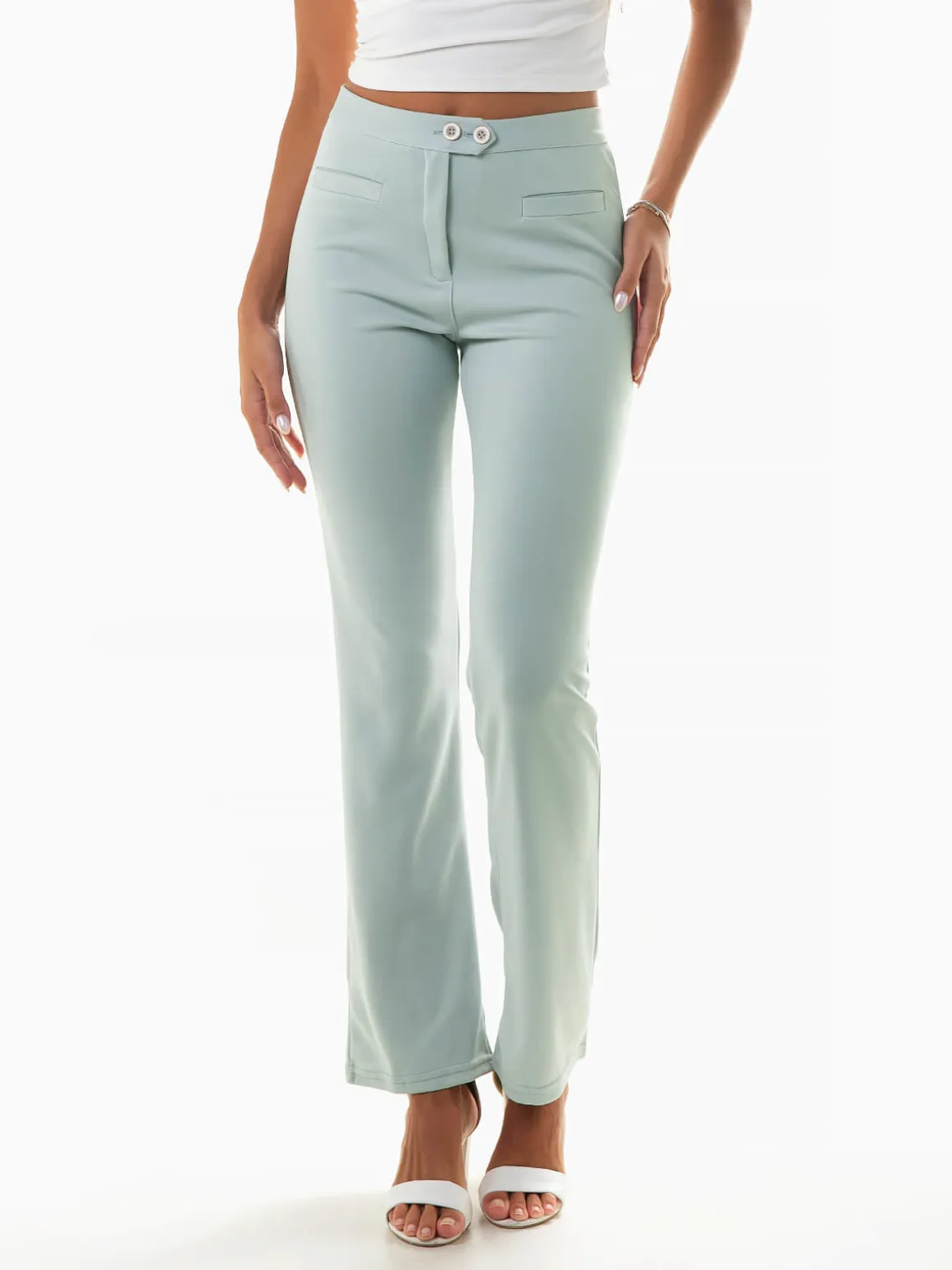 Calças cintura alta com 2 botões