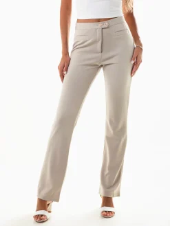 Calças cintura alta com 2 botões