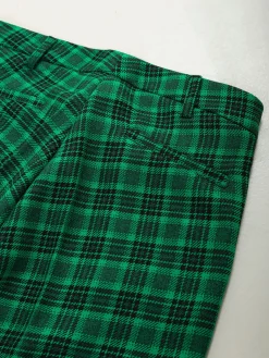 Calças clássicas em xadrez