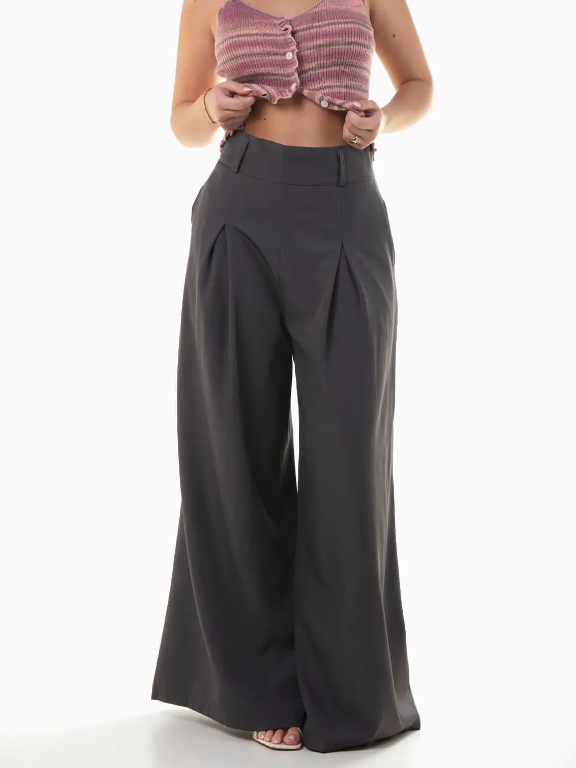 Calças elegantes wide leg com pinças