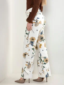 Calças ganga wide leg padrão floral