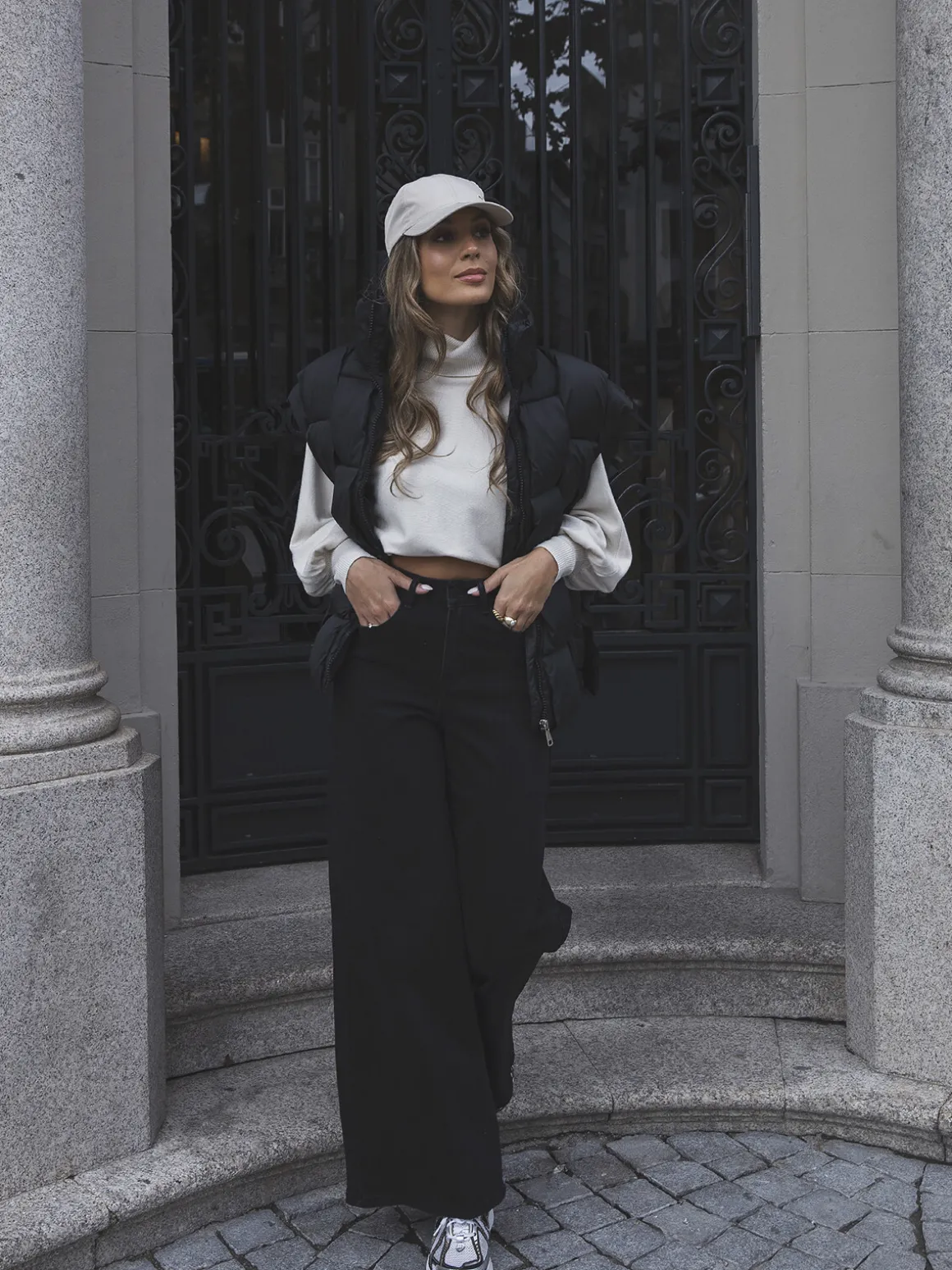 Calças ganga wide leg pretas