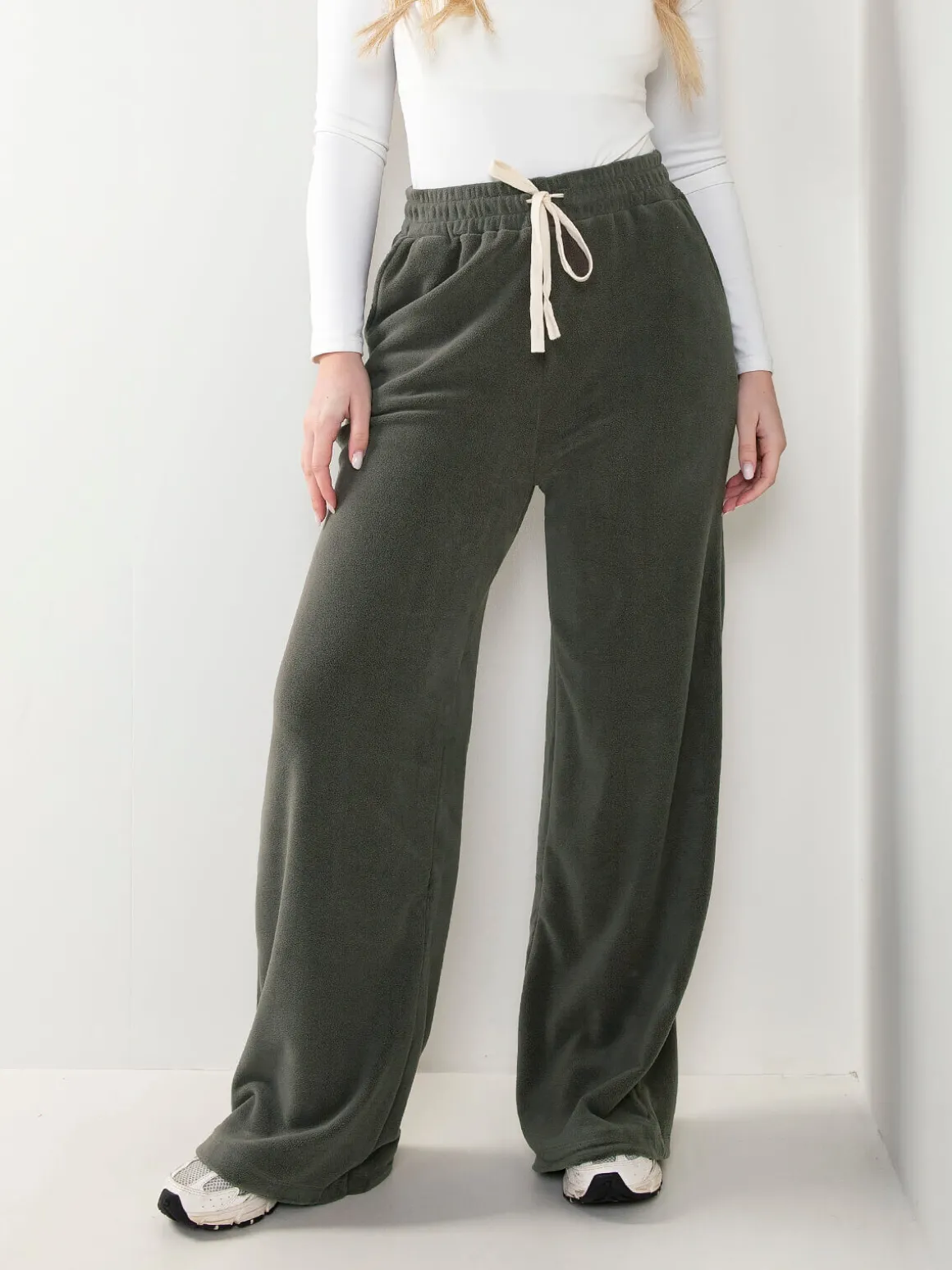 Calças polares com cintura elástica