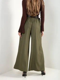 Calças wide leg com cinto