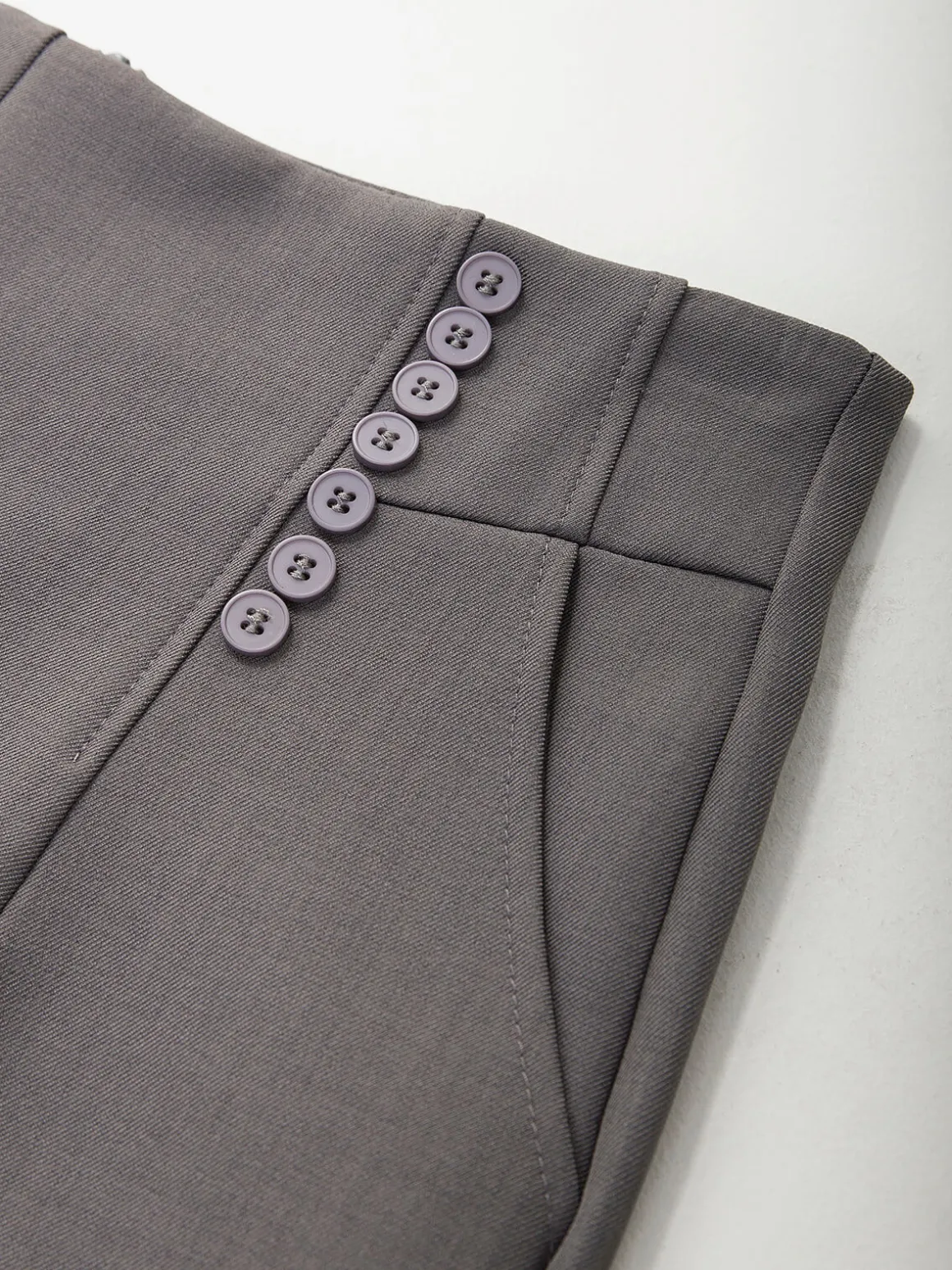 Calções de alfaiataria curtos