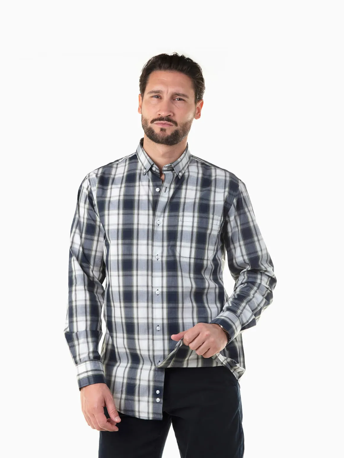 Camisa azul marinho xadrez com bolso