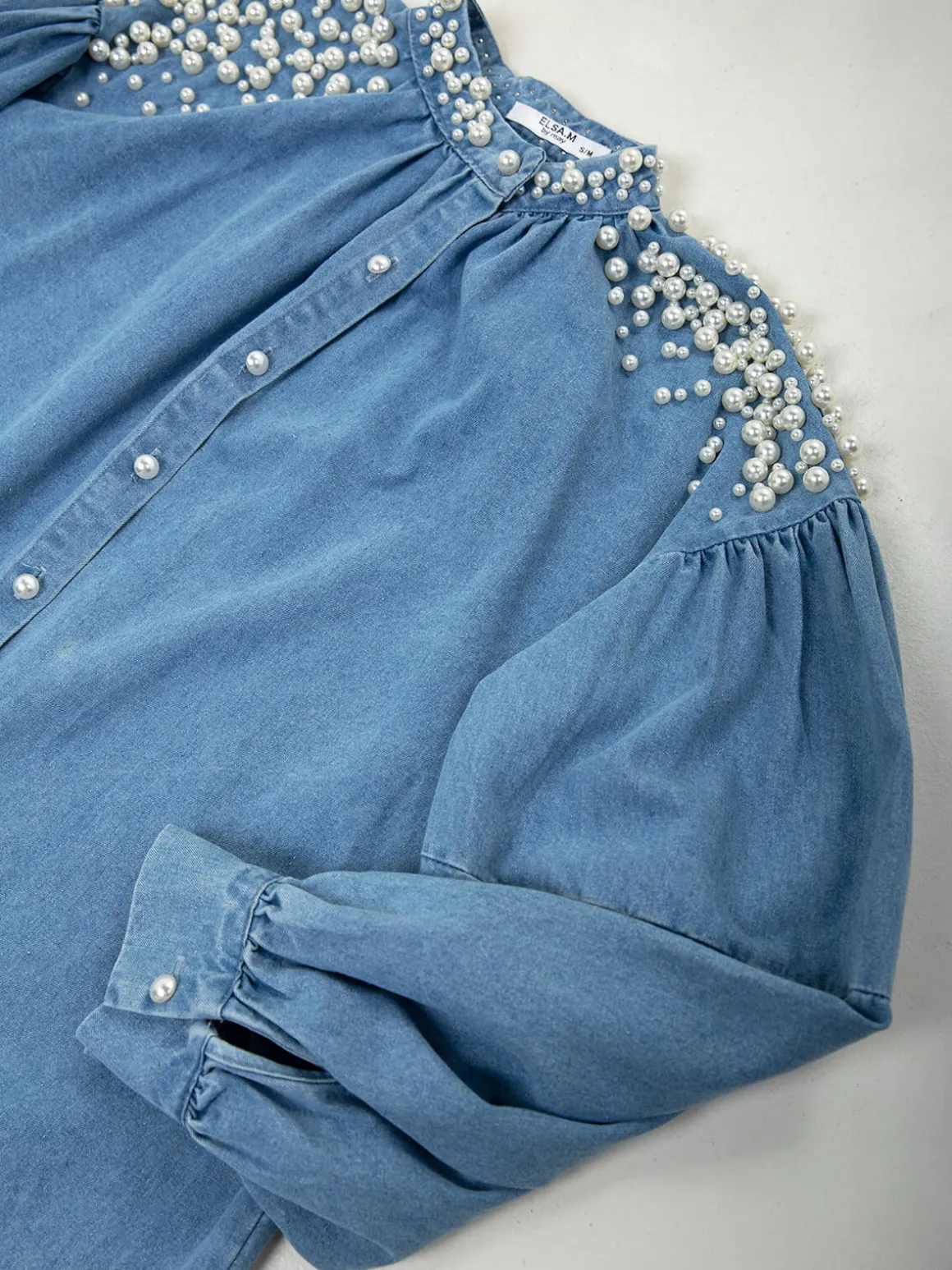 Camisa ganga com pérolas