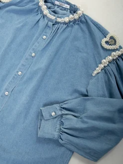 Camisa ganga com pérolas e manga balão