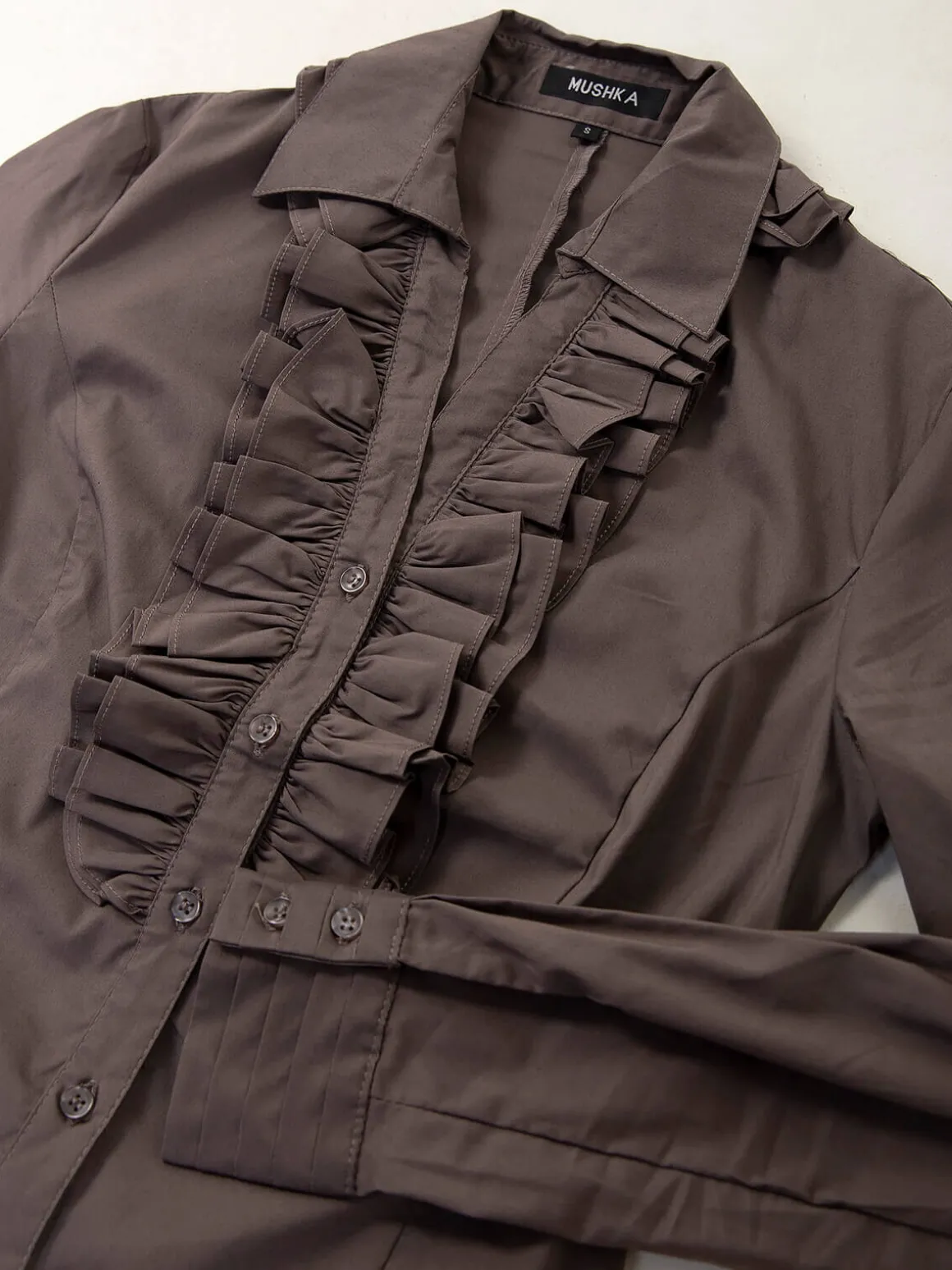 Camisa manga comprida com folhos