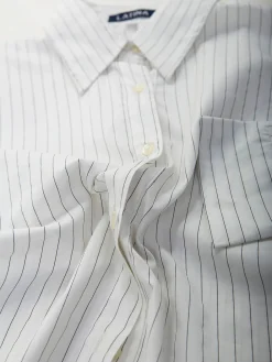 Camisa às riscas manga 3/4