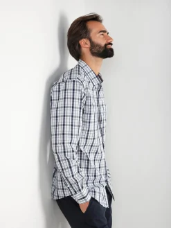 Camisa xadrez branco e marinho