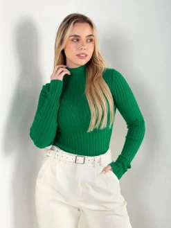 Camisola canelada com gola perkins