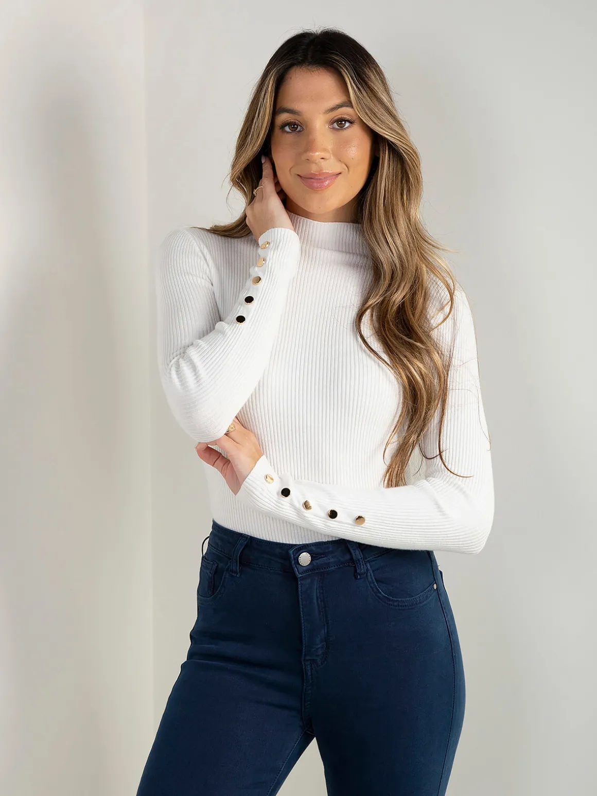 Camisola canelada gola perkins e botões