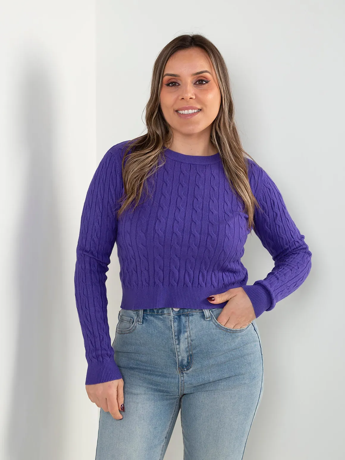 Camisola curta malha trançada