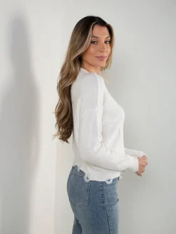 Camisola de malha com acabamento desfiado