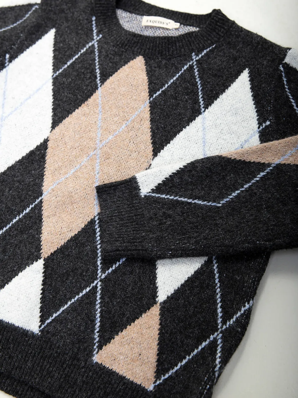 Camisola de malha com padrão losangos