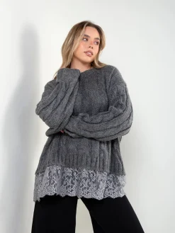 Camisola de malha com renda