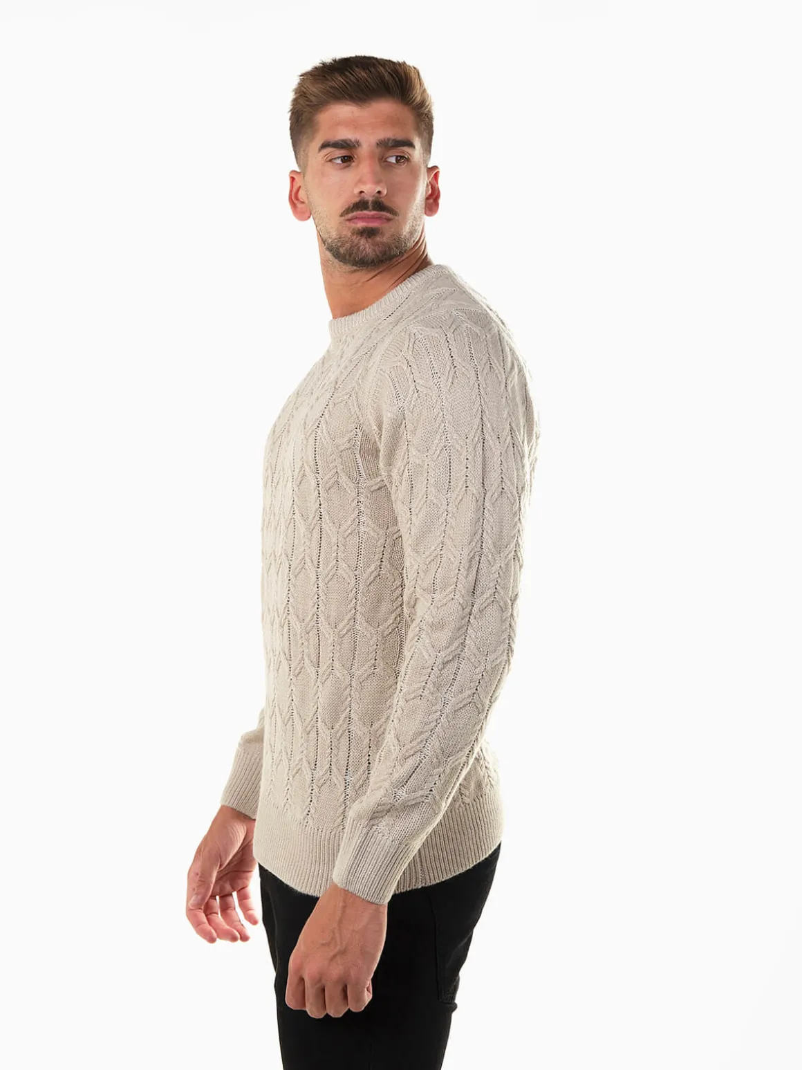 Camisola de malha trançada