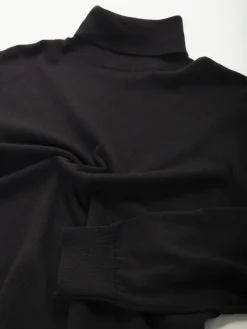 Camisola gola alta malha fina