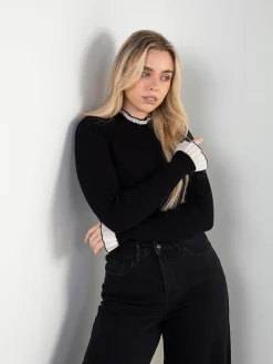 Camisola malha canelada com detalhes