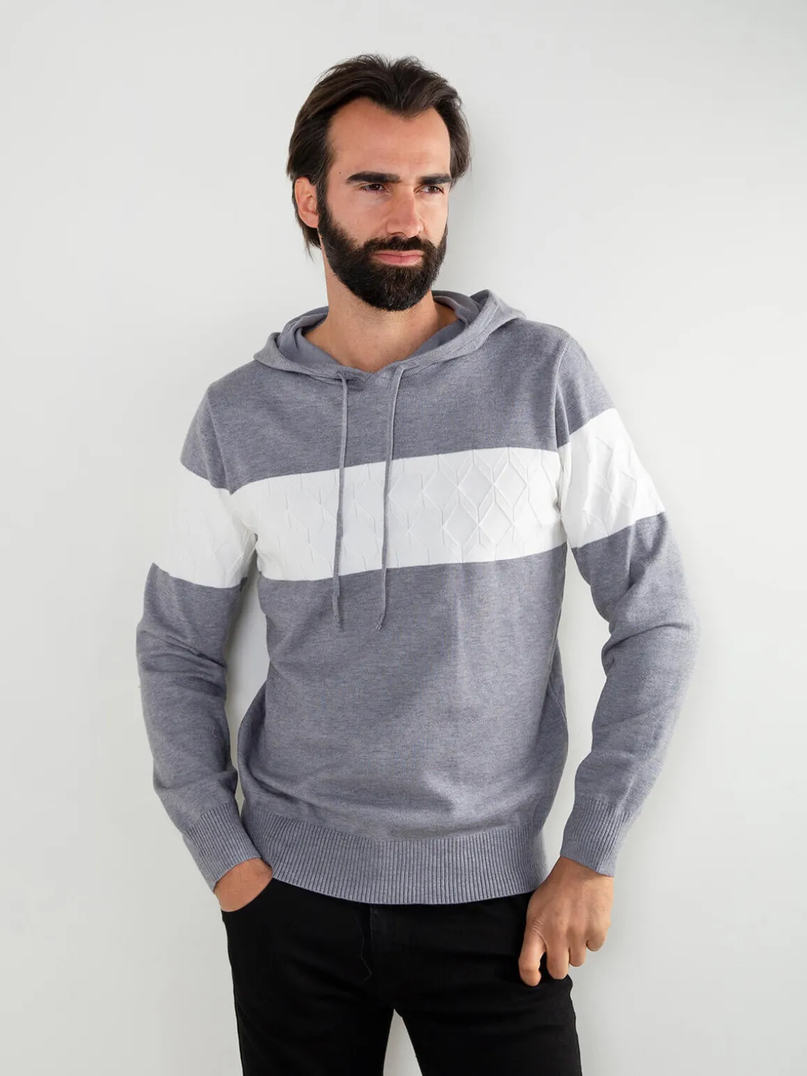 Camisola malha color block com capuz