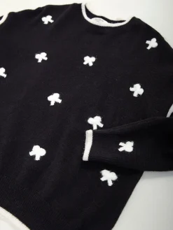 Camisola malha com laços aplicados