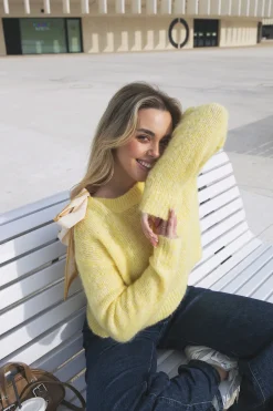 Camisola malha com lenço