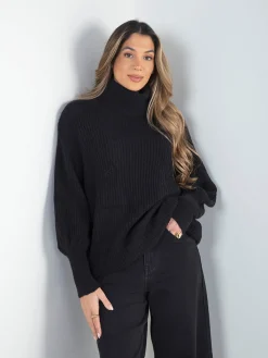 Camisola malha estruturada oversized gola alta