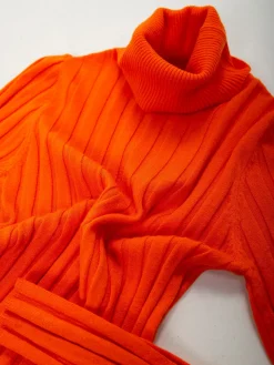 Camisola malha fina canelada gola alta