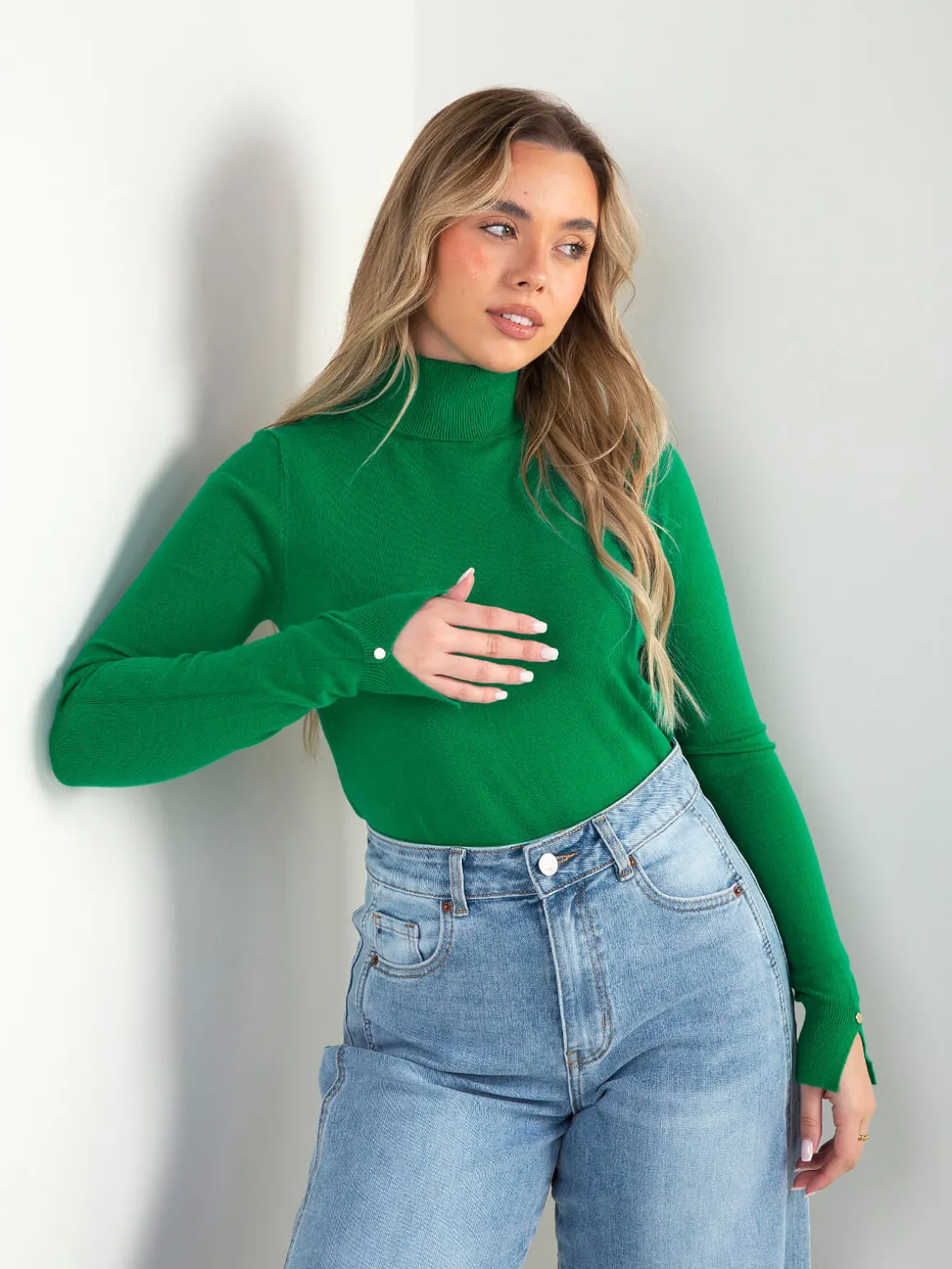 Camisola malha fina com abertura