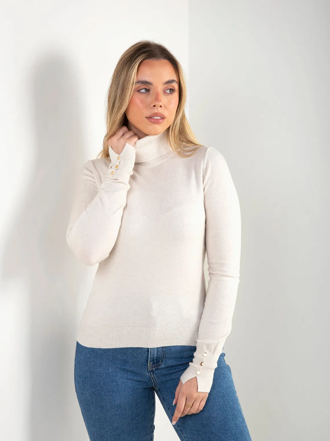 Camisola malha fina com detalhe