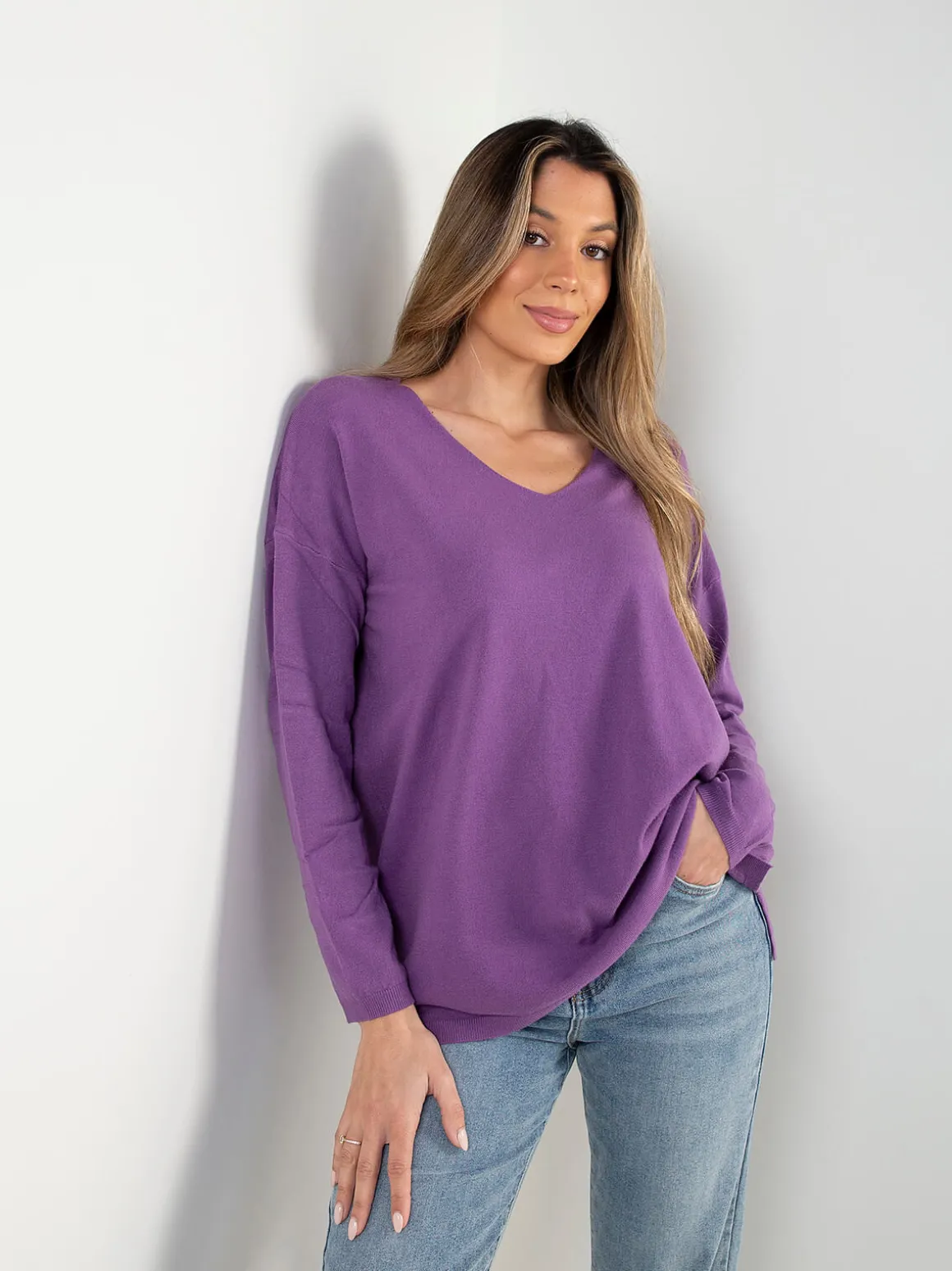 Camisola malha fina oversized em V
