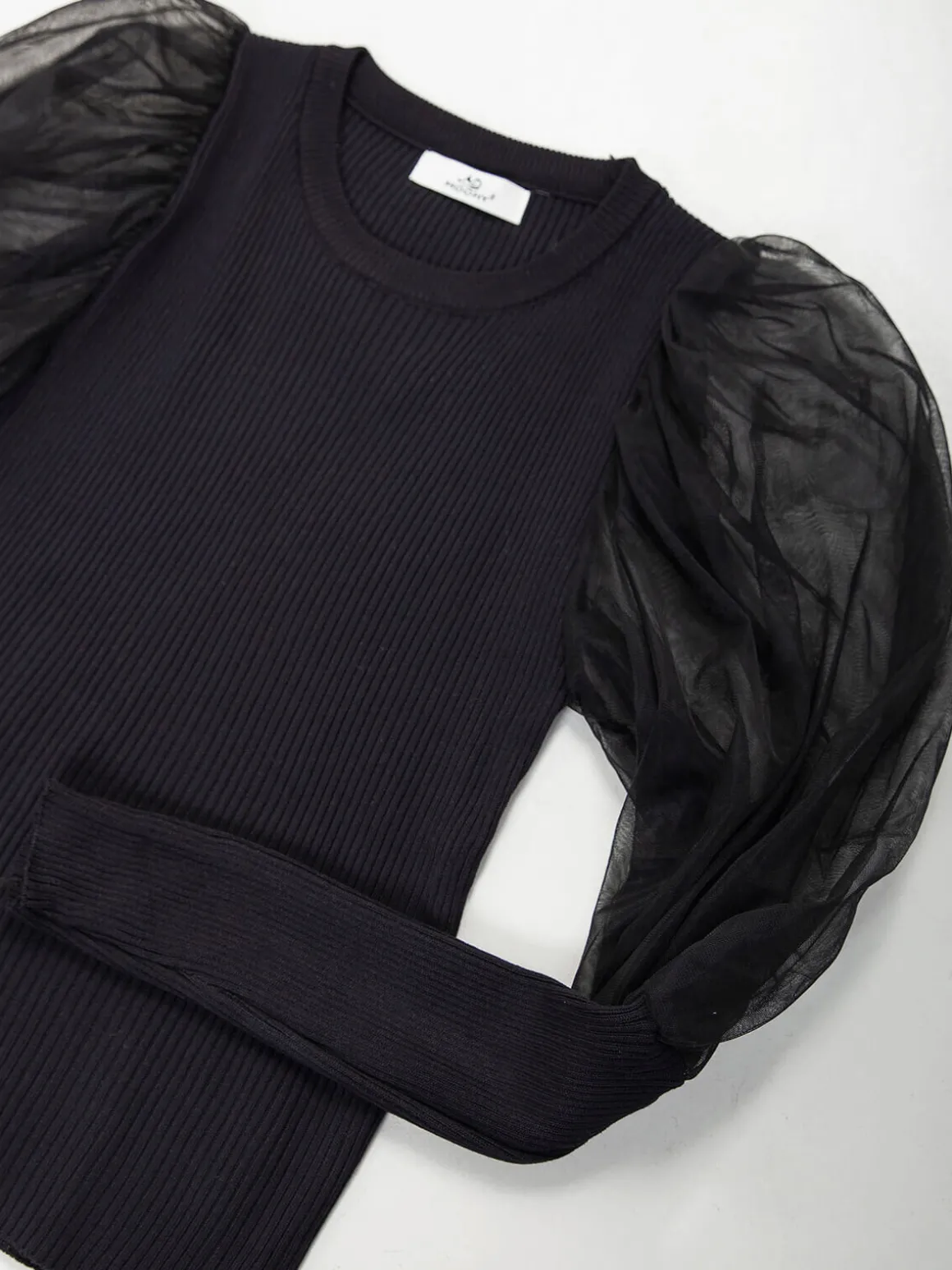 Camisola malha manga balão em tule