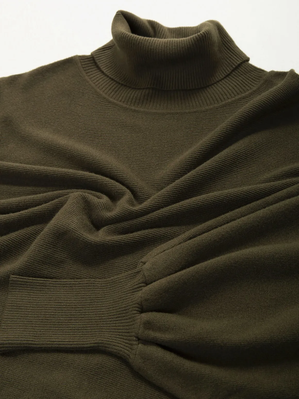 Camisola malha manga morcego