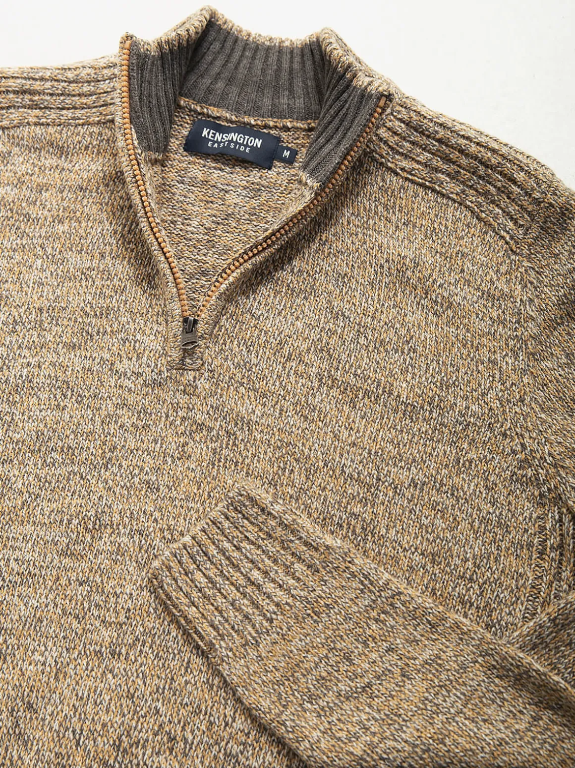 Camisola malha mesclada gola com fecho