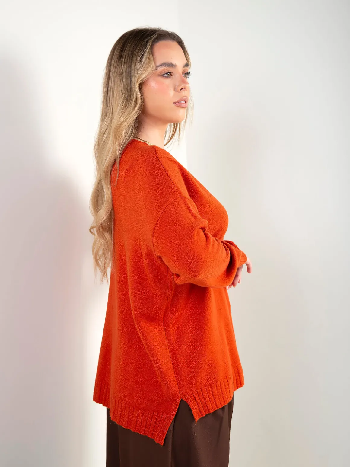 Camisola malha oversized com aberturas